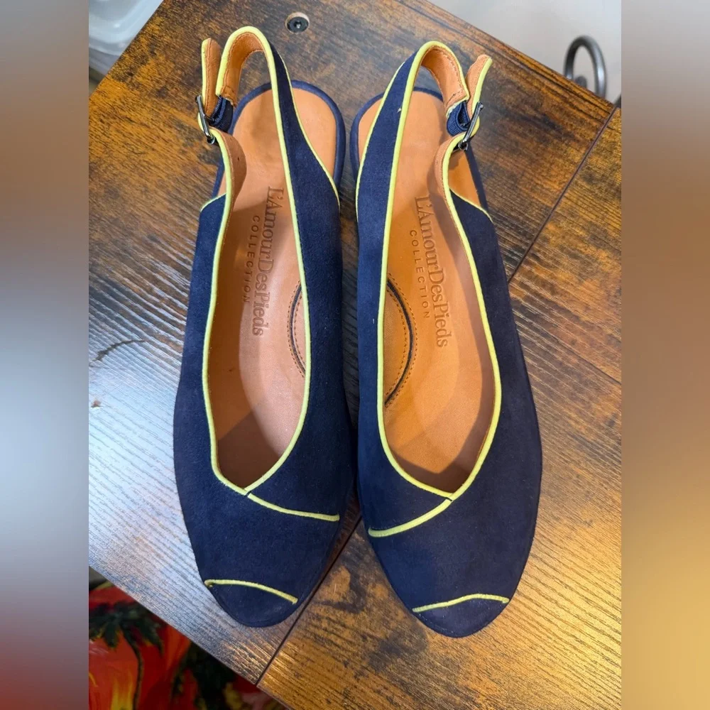 L'Amour des Pieds Bryer Leather Navy Yellow Sling Back Shoe Size 7.5